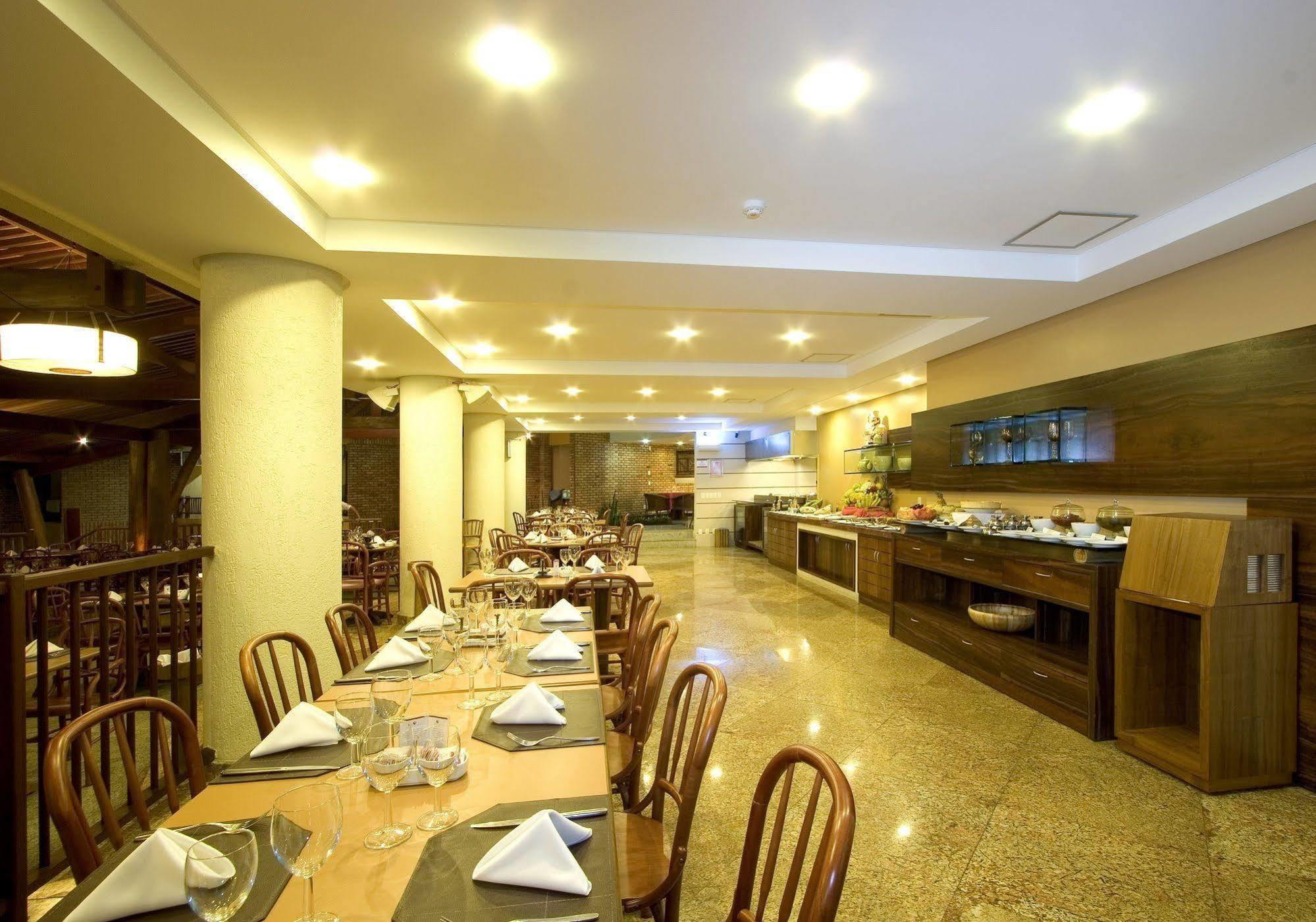 Visual 4* Natal